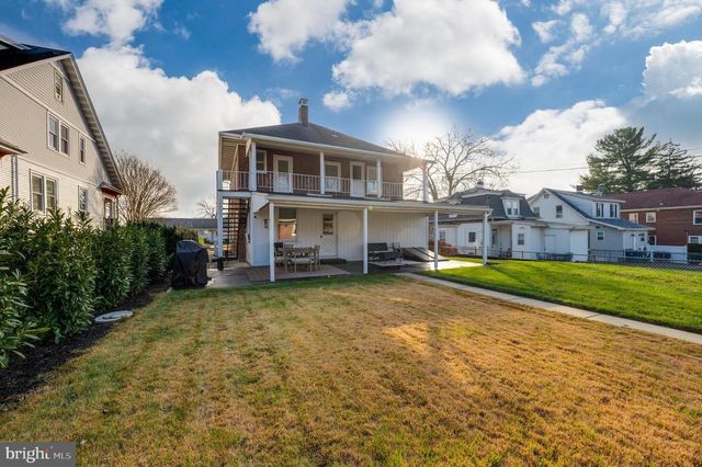 2021 NOBLE ST, Reading, PA 19609