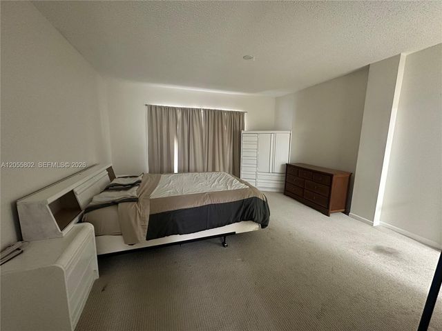 6731 Cypress Road 301, Plantation, FL 33317