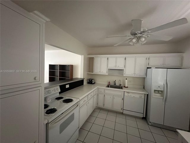 6731 Cypress Road 301, Plantation, FL 33317