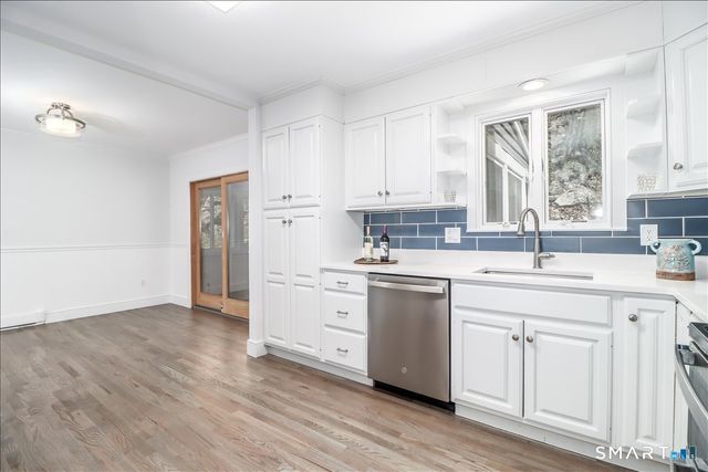 15 Wicks Manor Drive, Danbury, CT 06810