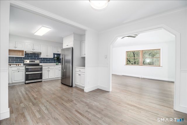15 Wicks Manor Drive, Danbury, CT 06810