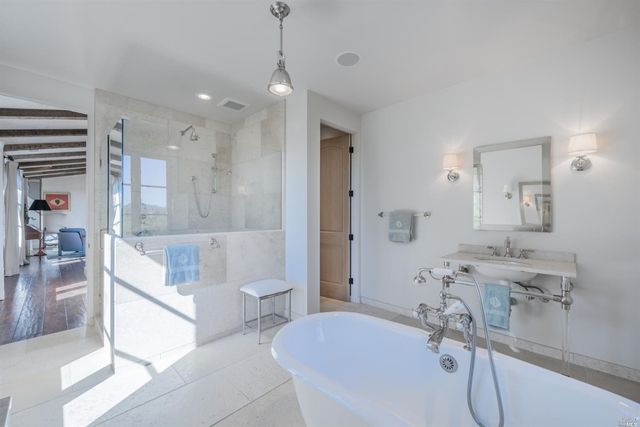 1032 Ponti Rd, Rutherford, CA 94558