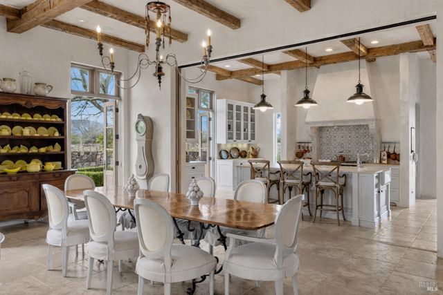 1032 Ponti Rd, Rutherford, CA 94558