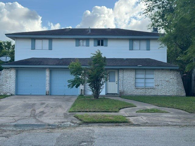 4422 Oxford Dr, Corpus Christi, TX 78411