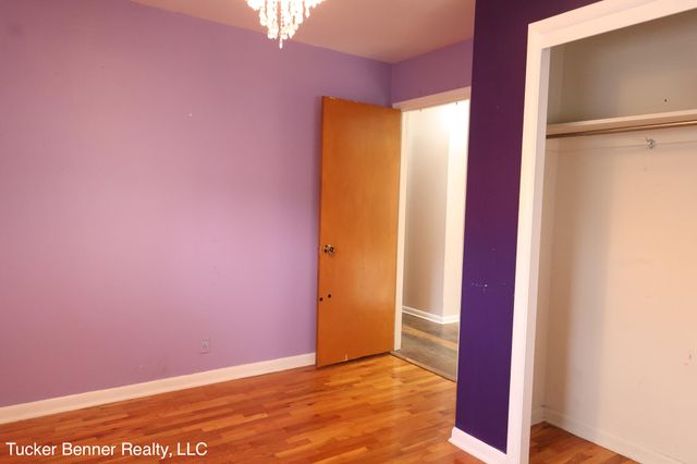 1664 Leif Avenue, Muskegon City, MI 49441