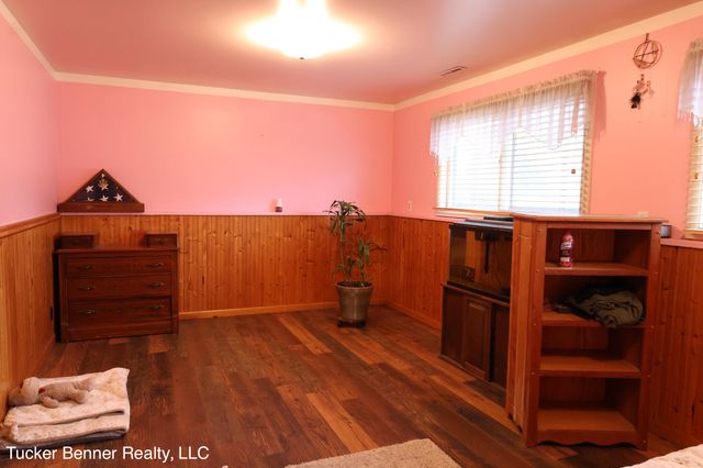 1664 Leif Avenue, Muskegon City, MI 49441