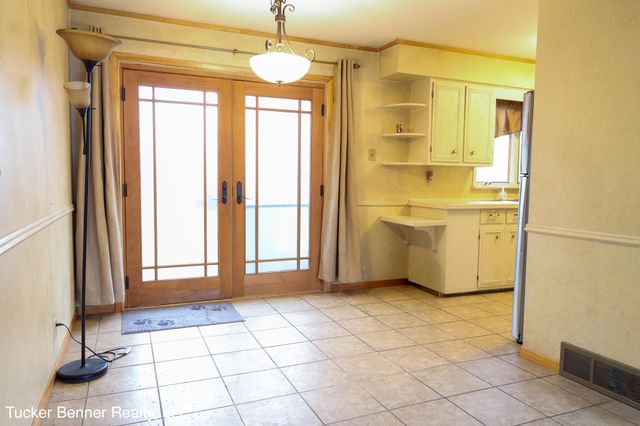 1664 Leif Avenue, Muskegon City, MI 49441