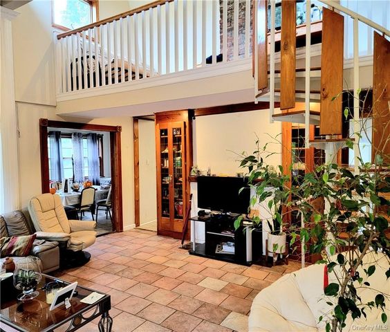 3255 Chelsey Street, Mohegan Lake, NY 10547