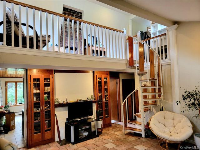 3255 Chelsey Street, Mohegan Lake, NY 10547