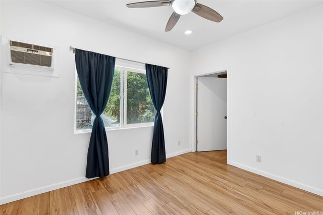 2802 Numana Road, Honolulu, HI 96819