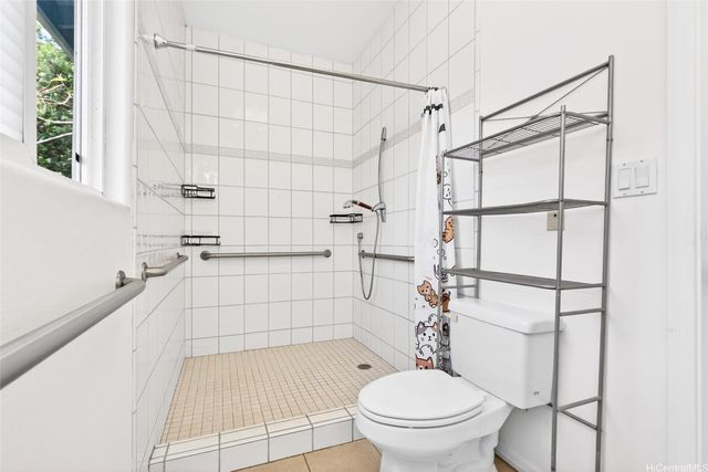 2802 Numana Road, Honolulu, HI 96819