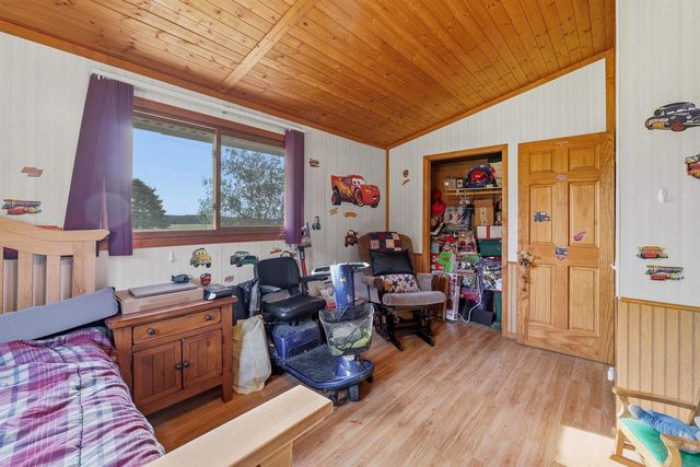 N1531 County B Road, Coloma, WI 54930