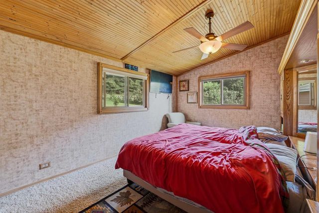 N1531 County B Road, Coloma, WI 54930