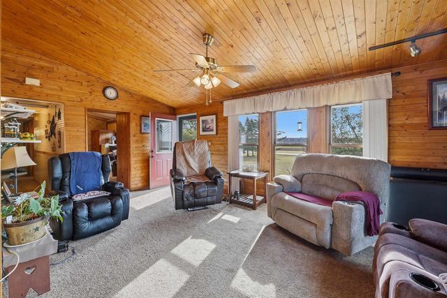 N1531 County B Road, Coloma, WI 54930