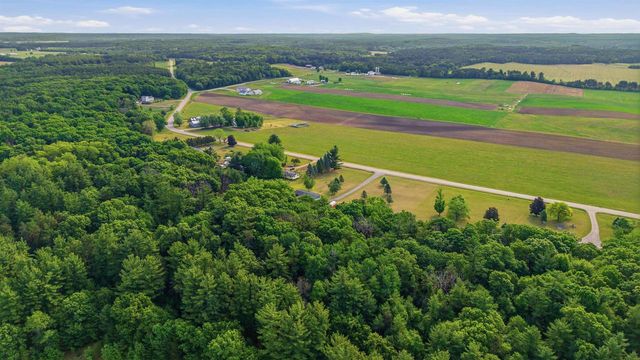 N1531 County B Road, Coloma, WI 54930