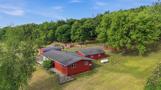 N1531 County B Road, Coloma, WI 54930
