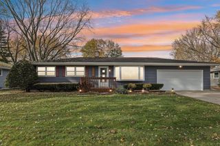 5520 Leanne Lane, Mcfarland, WI 53558