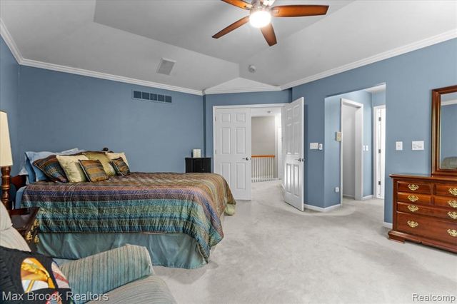 30065 Cheviot Hills Drive, Franklin, MI 48025