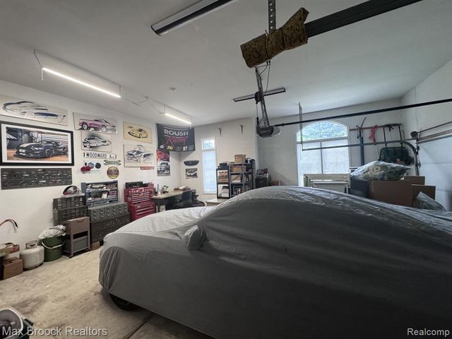 30065 Cheviot Hills Drive, Franklin, MI 48025