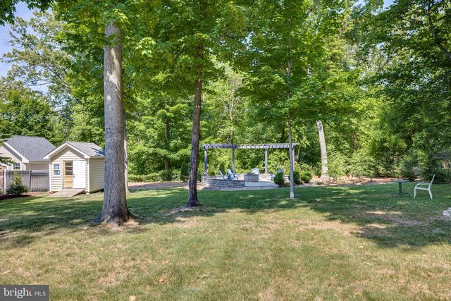 25 WOODSIDE LN, Cinnaminson, NJ 08077