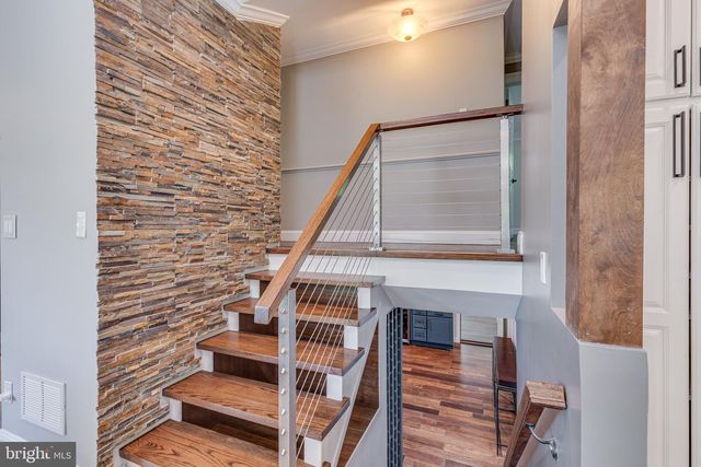25 WOODSIDE LN, Cinnaminson, NJ 08077