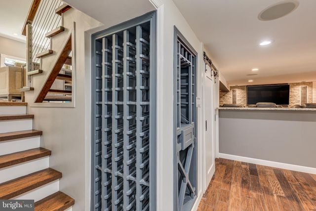 25 WOODSIDE LN, Cinnaminson, NJ 08077