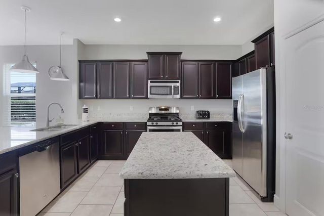 4179 OAKTREE DRIVE, Davenport, FL 33837