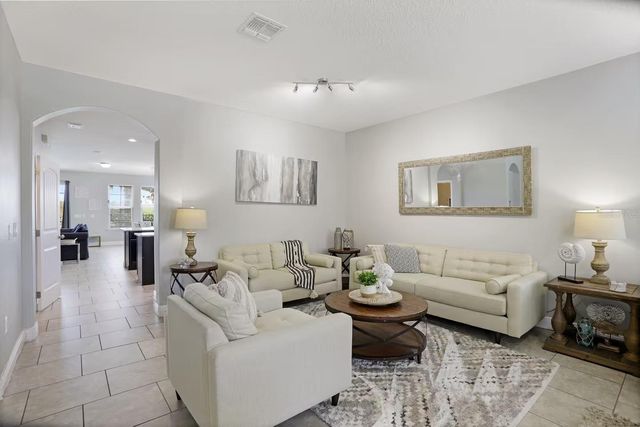 4179 OAKTREE DRIVE, Davenport, FL 33837