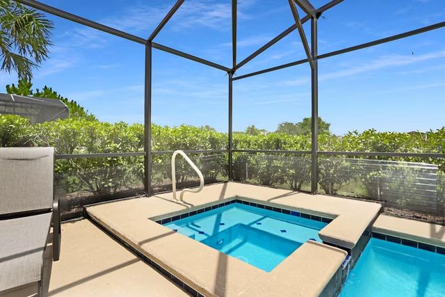 4179 OAKTREE DRIVE, Davenport, FL 33837