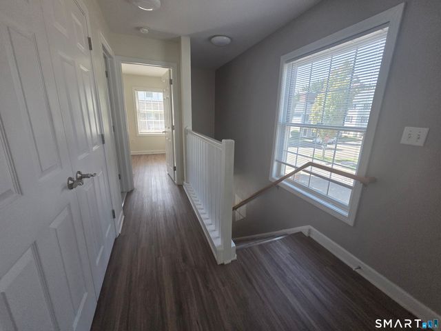 14 Fairgate Drive, Stamford, CT 06902