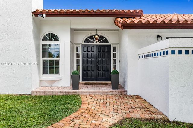 11431 NW 27th St, Plantation, FL 33323