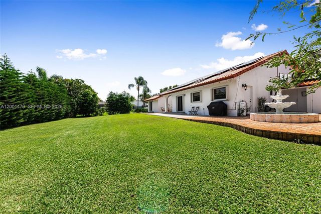 11431 NW 27th St, Plantation, FL 33323