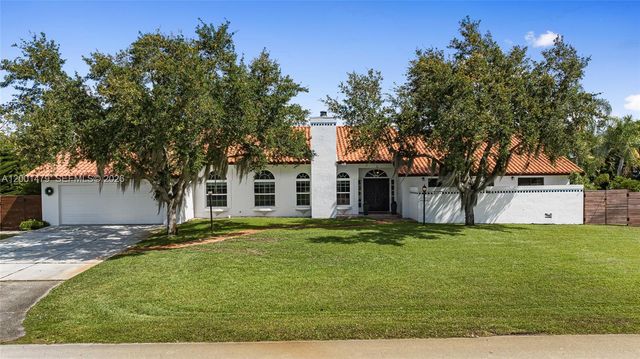 11431 NW 27th St, Plantation, FL 33323