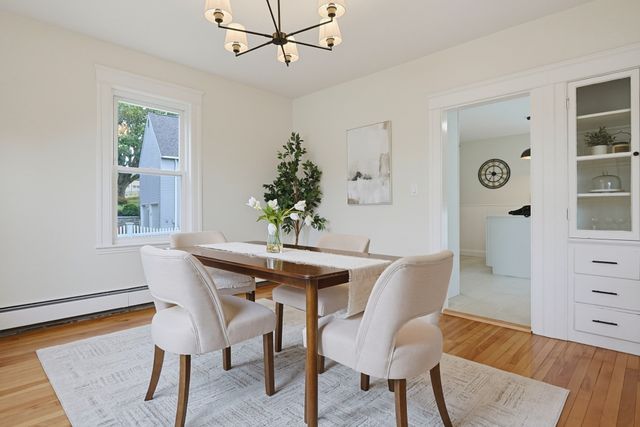 30 Barrett Ave, Worcester, MA 01605