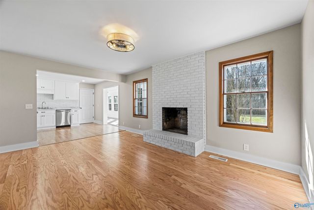 2329 County Road 1428, Vinemont, AL 35179