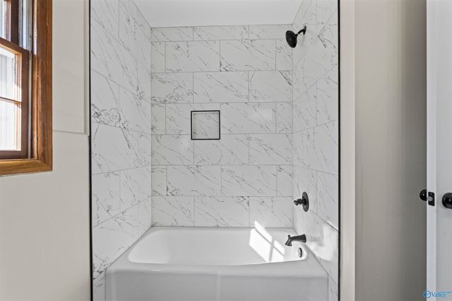 2329 County Road 1428, Vinemont, AL 35179