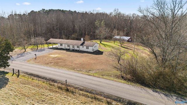 2329 County Road 1428, Vinemont, AL 35179