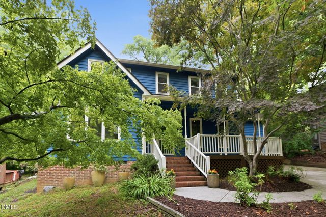 121 Waverly Forest Lane, Chapel Hill, NC 27516
