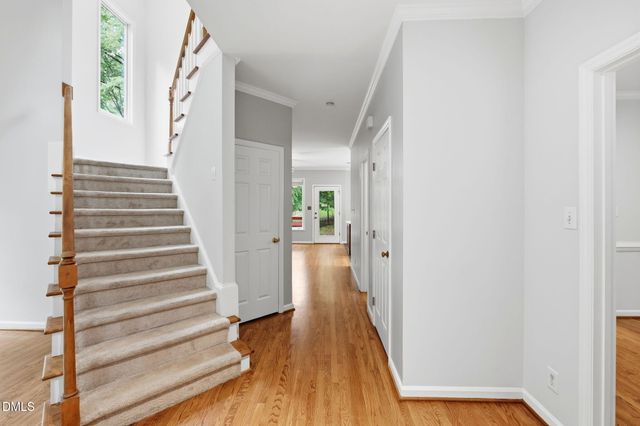121 Waverly Forest Lane, Chapel Hill, NC 27516