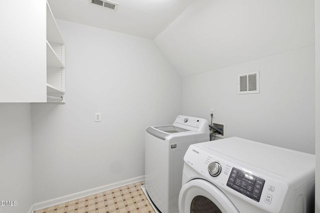 121 Waverly Forest Lane, Chapel Hill, NC 27516