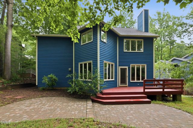 121 Waverly Forest Lane, Chapel Hill, NC 27516