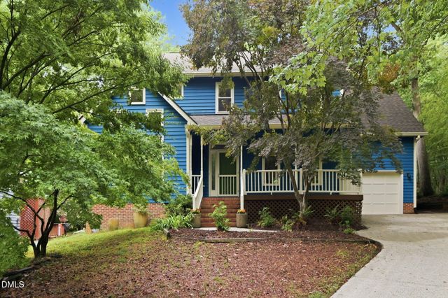 121 Waverly Forest Lane, Chapel Hill, NC 27516