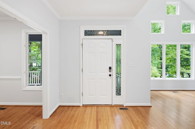 121 Waverly Forest Lane, Chapel Hill, NC 27516