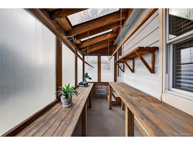 1948 Wabash St, Denver, CO 80220