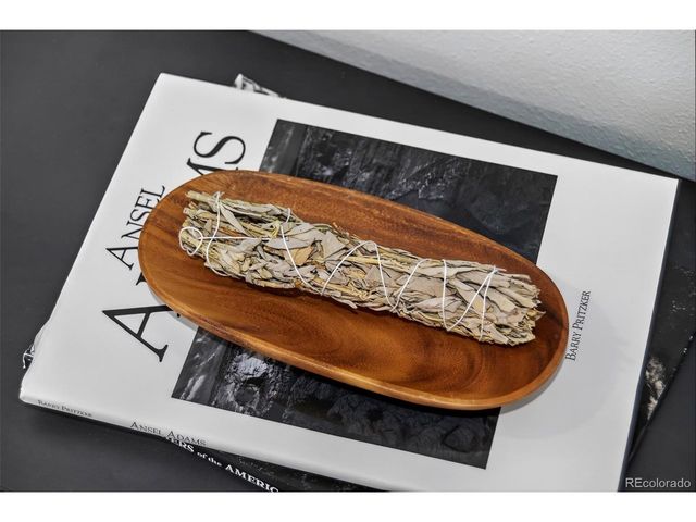 1948 Wabash St, Denver, CO 80220