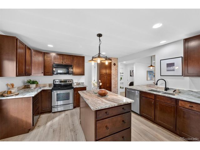1948 Wabash St, Denver, CO 80220