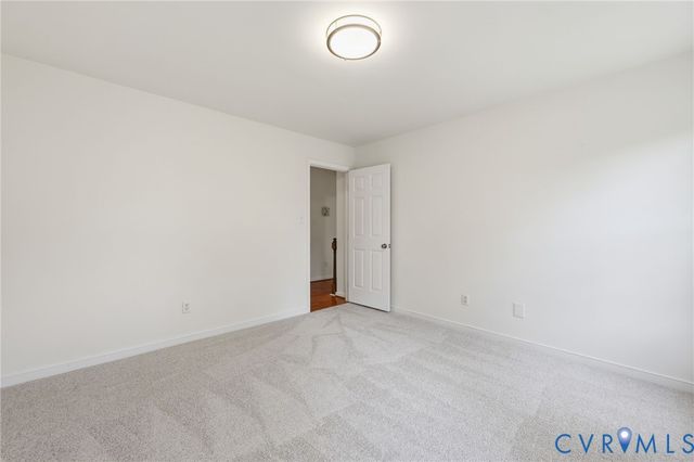 12111 Auger Ln, Midlothian, VA 23113