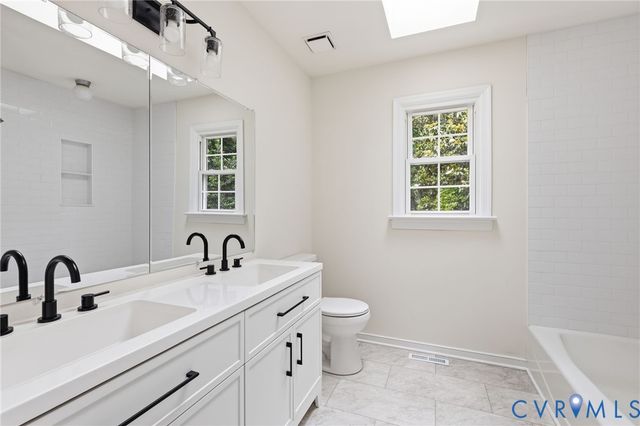 12111 Auger Ln, Midlothian, VA 23113