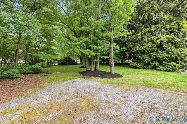 12111 Auger Ln, Midlothian, VA 23113
