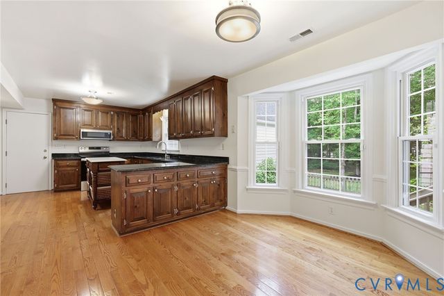 12111 Auger Ln, Midlothian, VA 23113